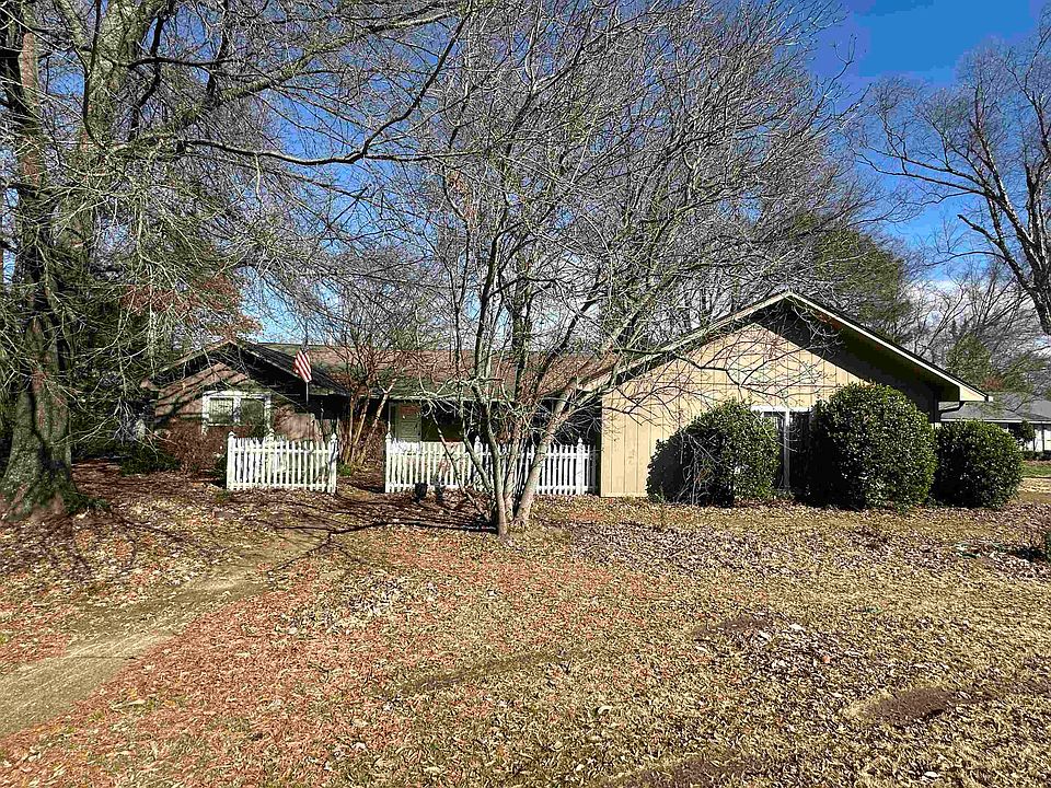 1st image of 8701 Lathbury Pl N