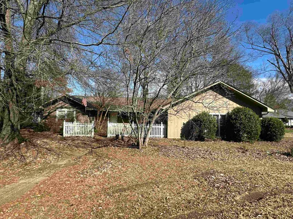 8701 Lathbury Pl N, Cordova, TN 38016