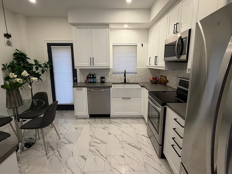 435 Hensall Cir #67 — Photo 6