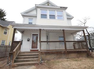 98 Hall St, Springfield, MA 01108