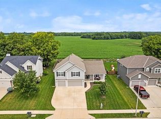 4508 NE 105th St, Kansas City, MO 64156