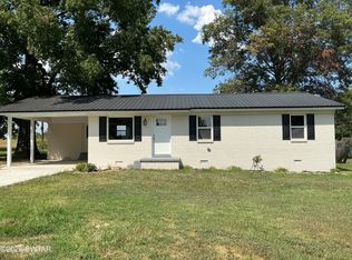 52 Scarbrough St E, Friendship, TN 38034