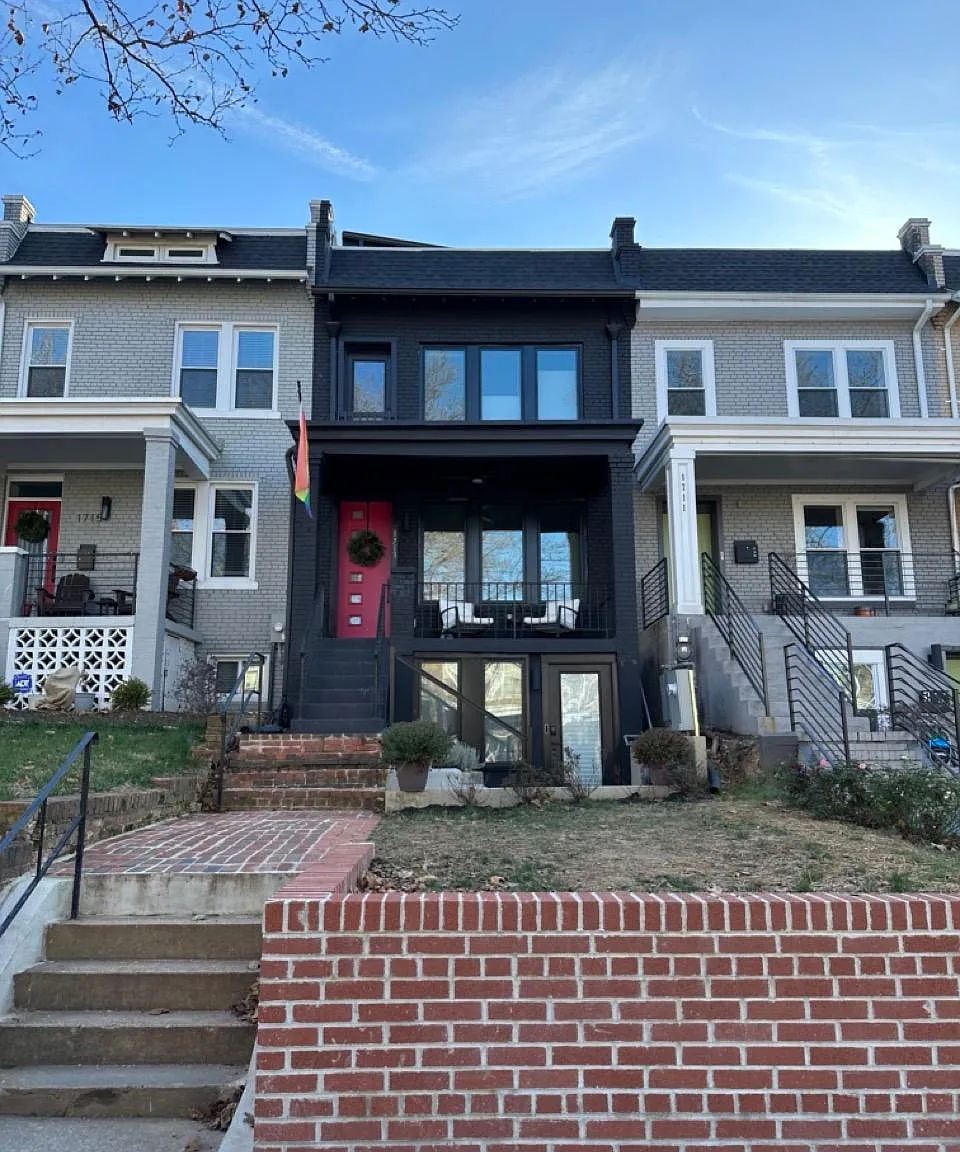 1713 M St NE — Photo 2