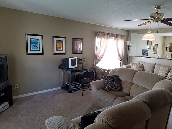 4th image of 16846 Sunrise Vista Dr