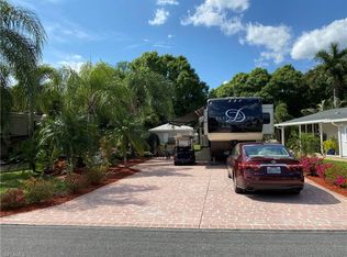 10039 Parkwood Dr, Fort Myers, FL 33905