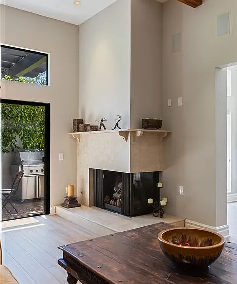 1541 Palisades Dr — Photo 7