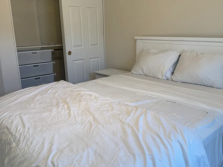 593 Adeline Ave — Photo 8