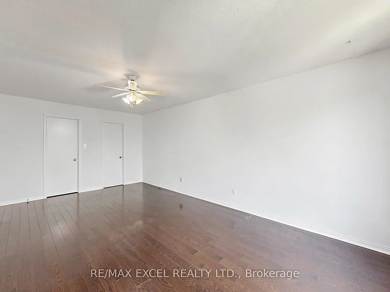 21 Mary Gapper Cres — Photo 33