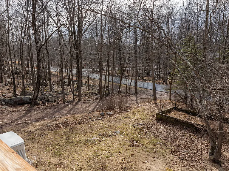 354 Birch Dr — Photo 9