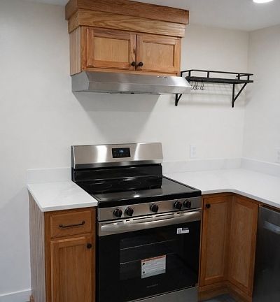5th image of 699 Lillian Rd