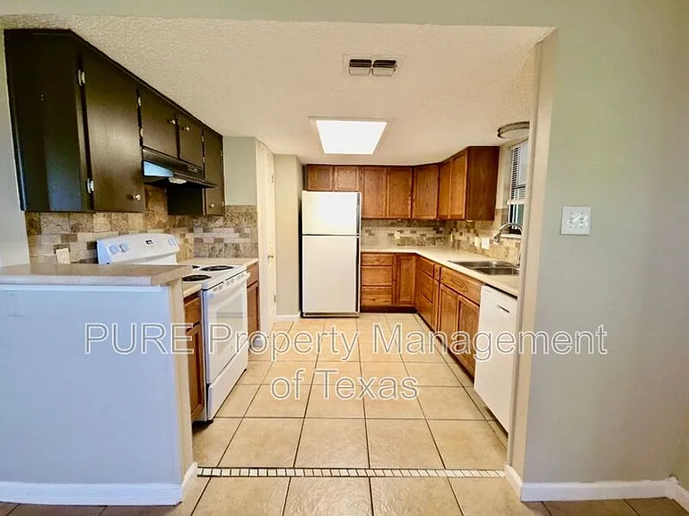1310 Ray Berglund Blvd #A — Photo 7