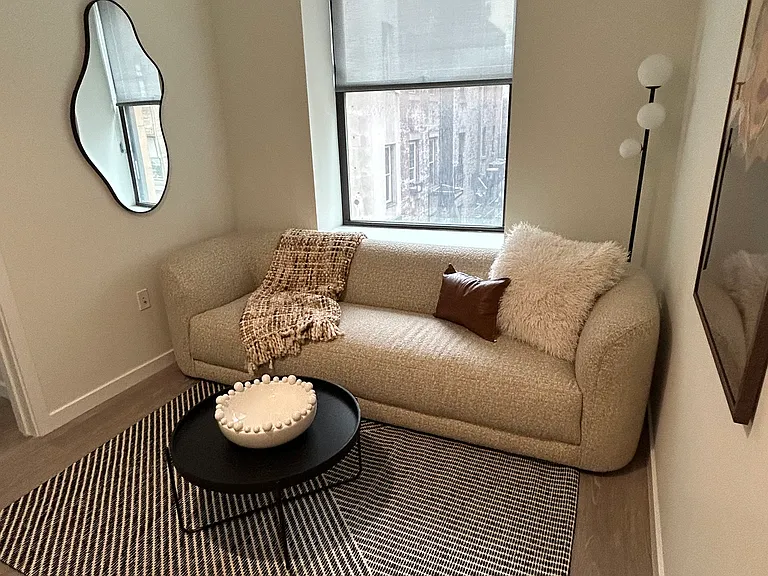 47 Winter St #802 — Photo 3