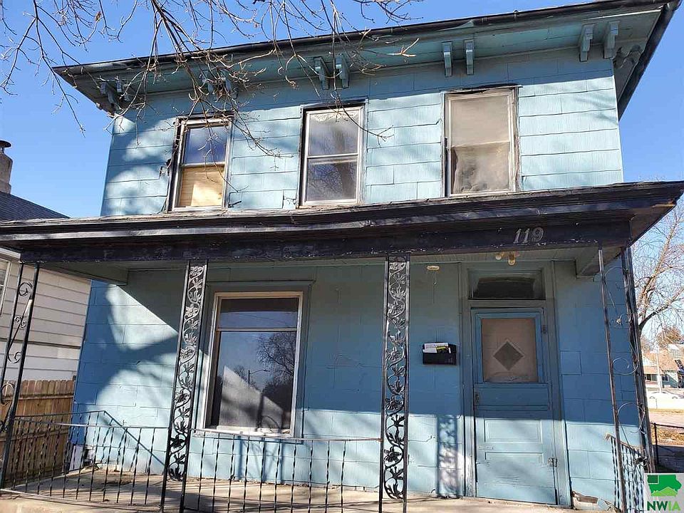 1st image of 119 Center St