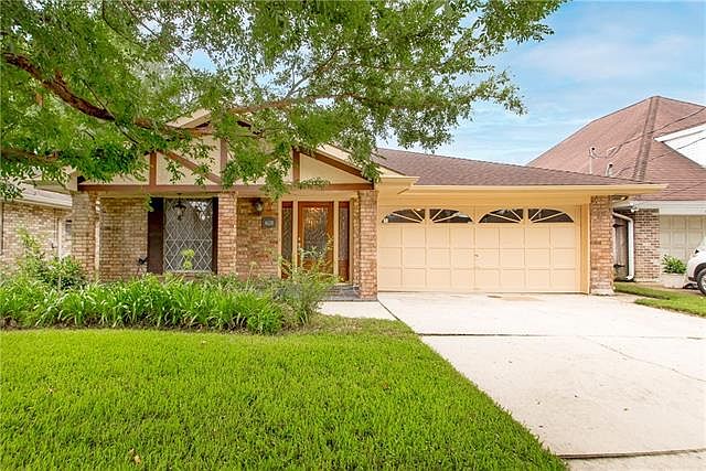 1st image of 4628 Park Dr N