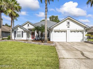 1734 Eagle Watch Dr, Fleming Island, FL 32003