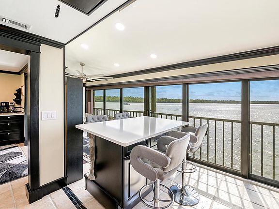 5th image of 611 Palm Ave #35