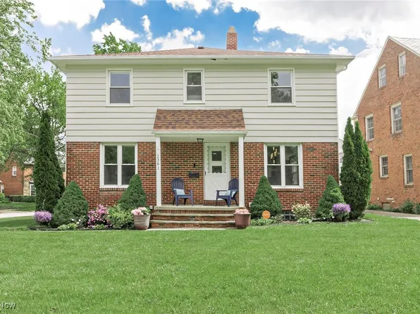 2381 Charney Rd, University Heights, OH 44118