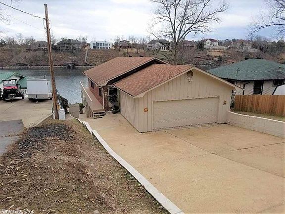 2nd image of 123 Beach Haven Cir