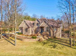 7989 Oak Hurst Dr, Henderson, KY 42420