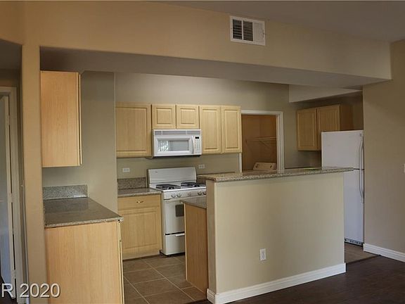 5th image of 8250 N Grand Canyon Dr Unit 1173