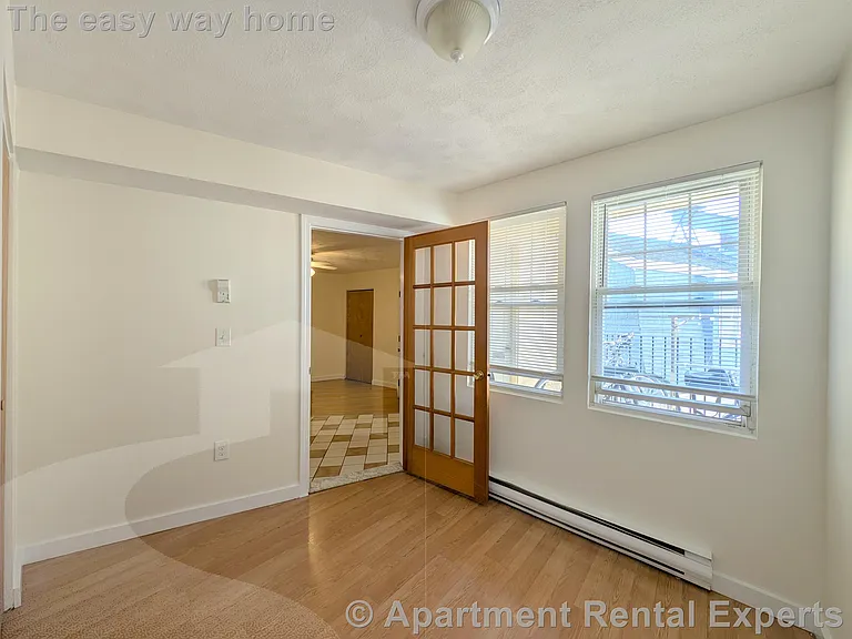 3 Holland St — Photo 11