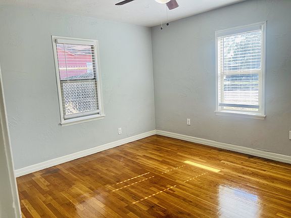 3rd image of 2224 28th St