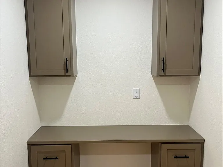 9441 Beverly St — Photo 59