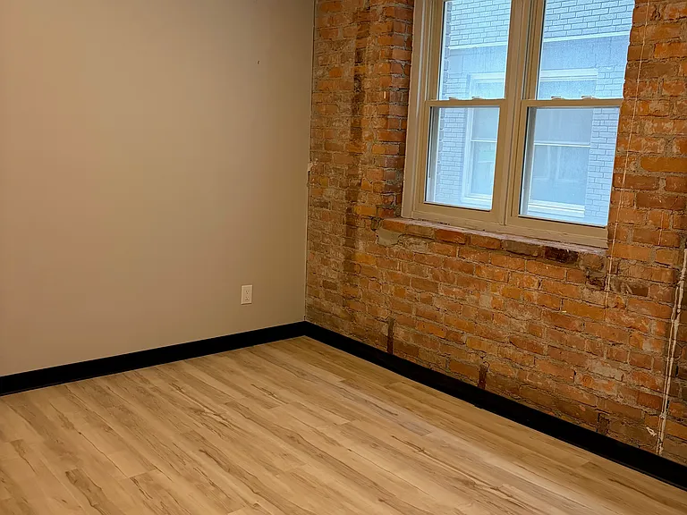 The Atrium Apartments — Photo 7