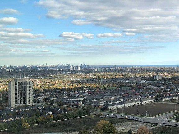 3rd image of 8 Nahani Way #3121