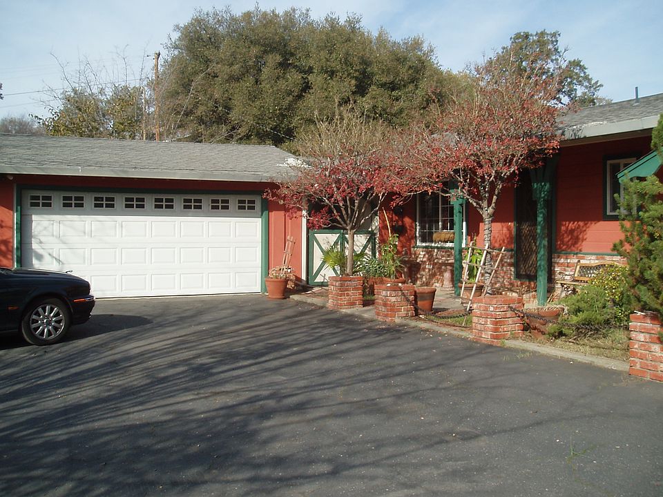 1st image of 18419 Daly Ct