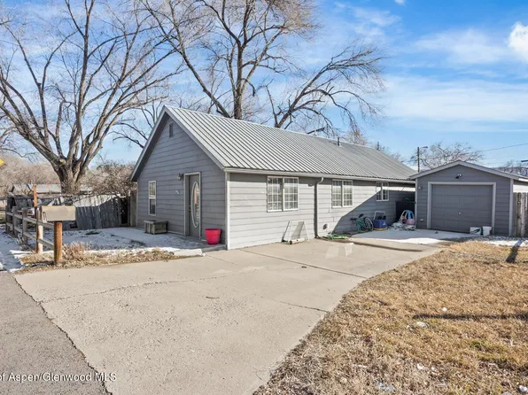 109 E 12th St, Rifle, CO 81650