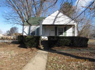 5520 Scott St, Burlington, KY 41005