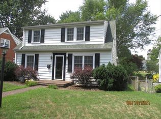 565 S Magnolia Ave, Waynesboro, VA 22980
