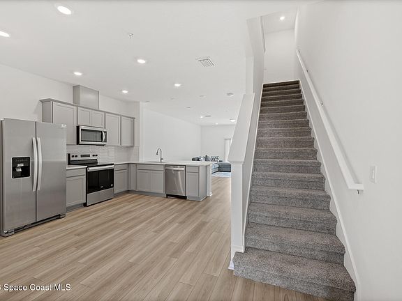 3rd image of 5055 Sunrise Estates Dr