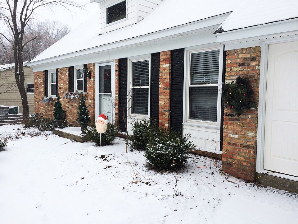 1st image of 3148 Woodsboro Dr NE