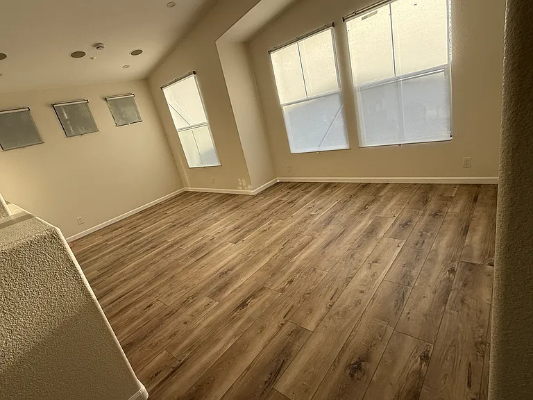 2207 Crescent Oak — Photo 6