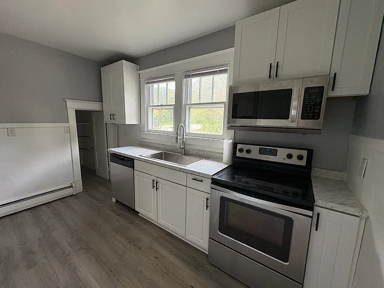 318 Harpersville Rd — Photo 9