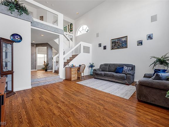 5th image of 8529 Copper Knoll Ave