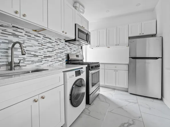 345 Bedford Avenue image 1 of 15