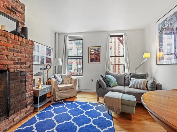 26 Cornelia Street image 1 of 8