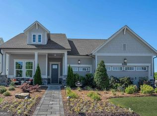 7032 Cottage Grove Dr, Flowery Branch, GA 30542