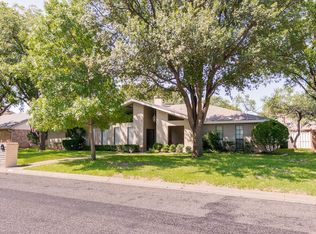 5213 Green Valley Trl, San Angelo, TX 76904