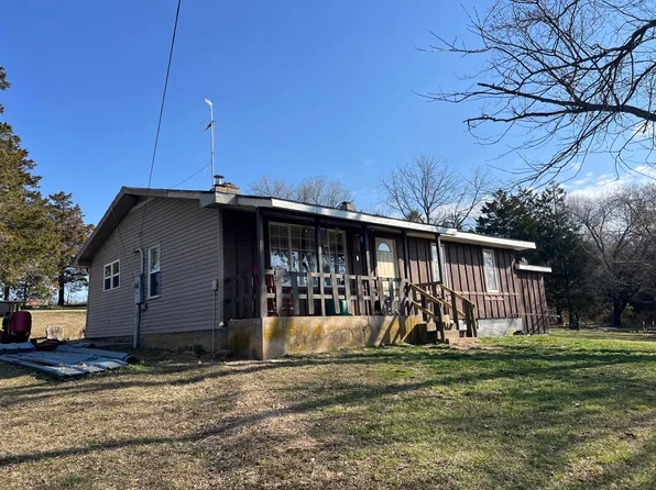 21373 E State Highway 76, Taneyville, MO 65759