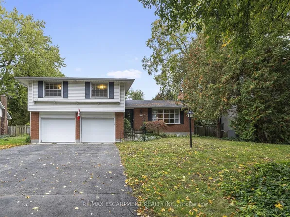99 Runnymede Cres, London, ON N6G 1Z7