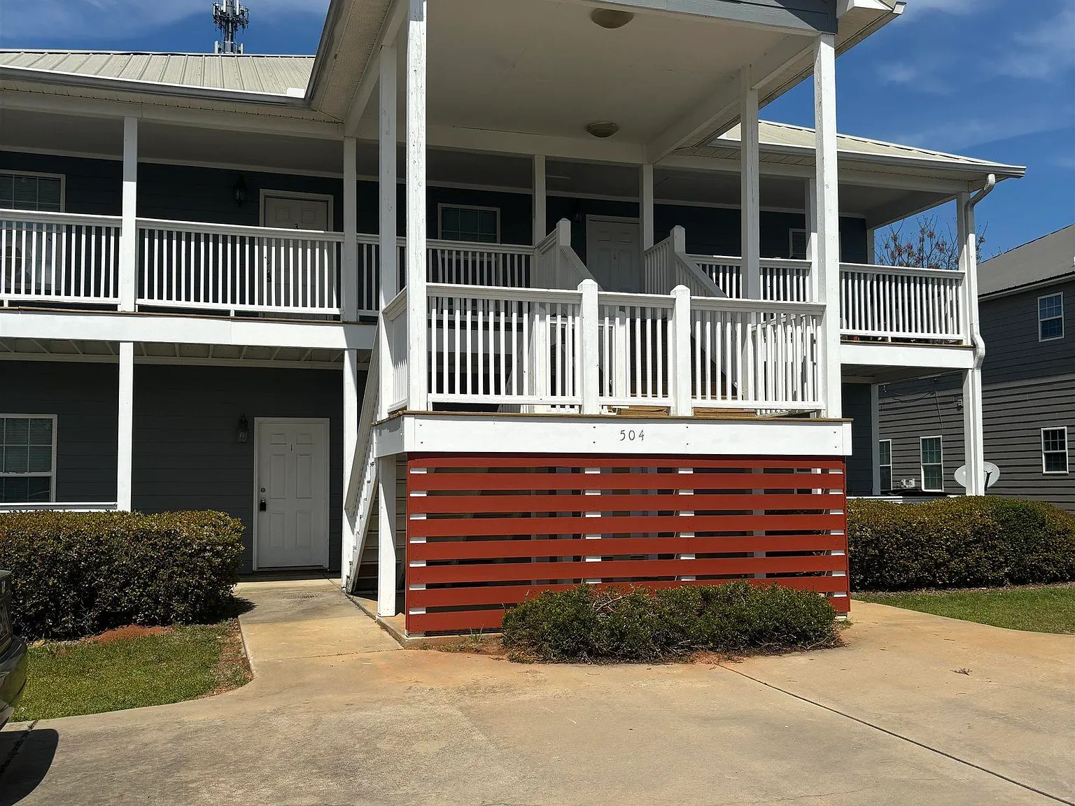 2 bed, 2.0 bath, 1250 sqft, $1,375 — Photo 1