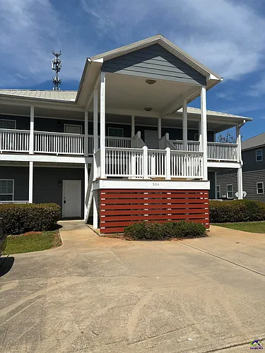 504 Club Villa Ct #3 Photo 1