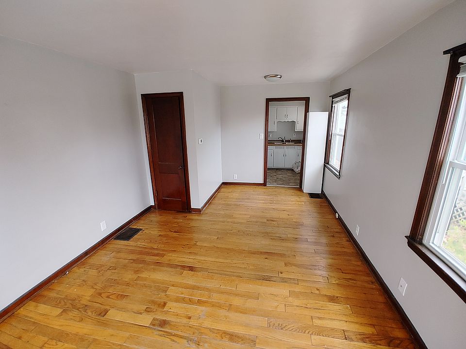 1st image of 1216 Winton Ave #1216