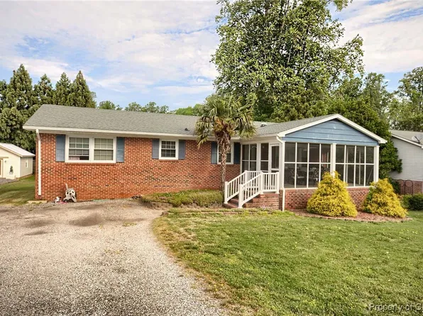 7486 Roaring Springs Rd, Gloucester, VA 23061