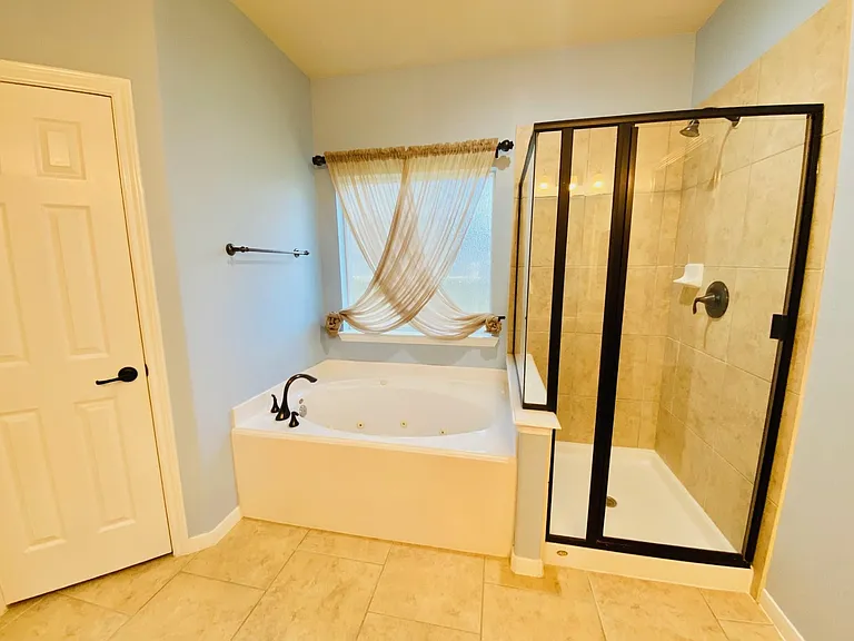 24823 Dutton Point Dr — Photo 19