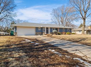 8118 Upton Ave S, Bloomington, MN 55431